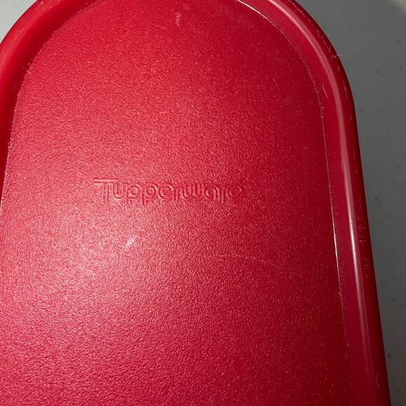 Tupperware Modular Mates Super Oval #2 Food Storage Container with Red Seal - Picture 5 of 6